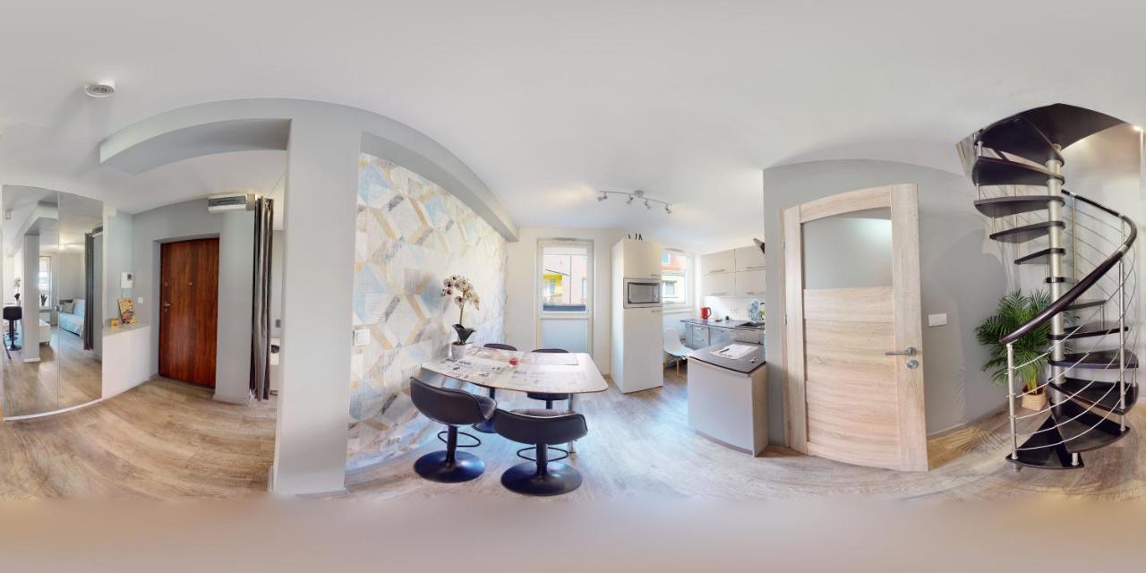 Family House Rydygiera 16 Tectum Apartments Wroclaw Ngoại thất bức ảnh
